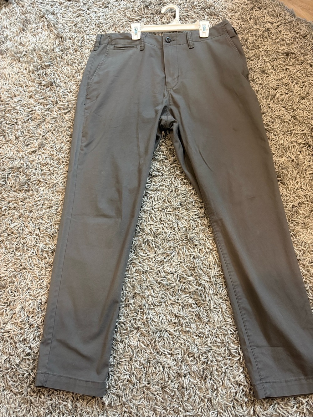 American Eagle Outfitters Men's Charcoal Gray Chinos